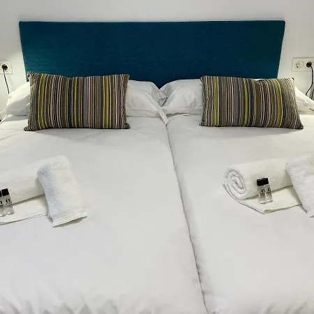 Apartamento Pandora, Ideal Para Sentirte Como En Casa Villena Exterior photo